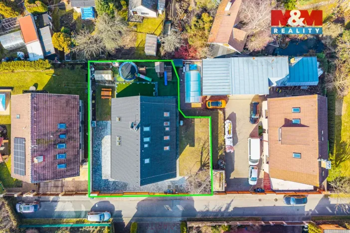 Prodej rodinného domu, Struhařov, V Domcích, 254 m2