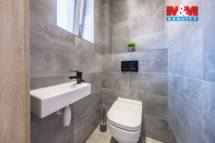 Prodej rodinného domu, Struhařov, V Domcích, 254 m2