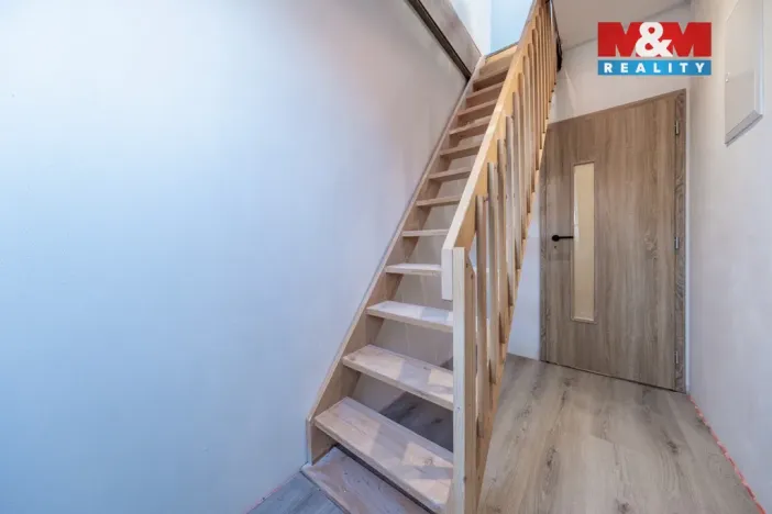 Prodej rodinného domu, Struhařov, V Domcích, 254 m2