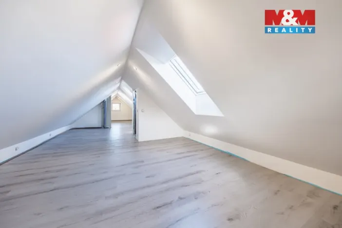 Prodej rodinného domu, Struhařov, V Domcích, 254 m2