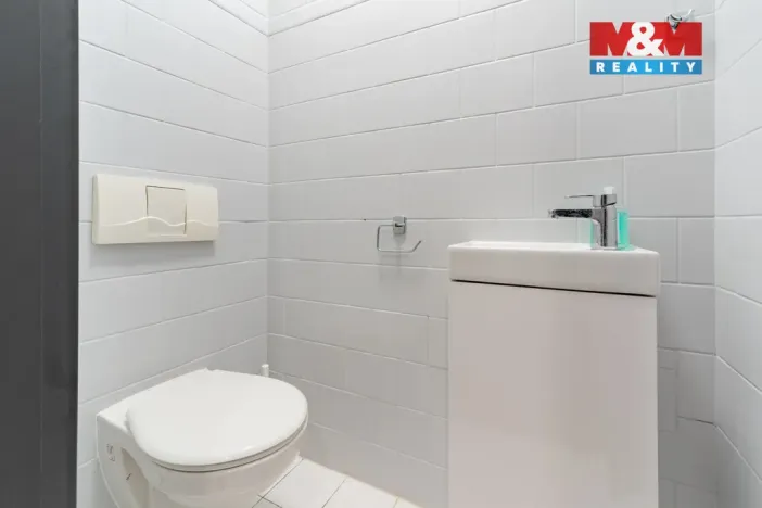 Pronájem kanceláře, Cheb, K Nemocnici, 15 m2