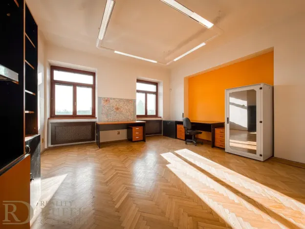 Pronájem kanceláře, Zápy, 34 m2