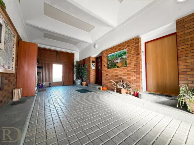 Pronájem kanceláře, Zápy, 34 m2