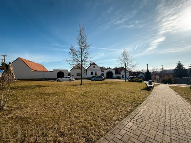 Pronájem kanceláře, Zápy, 34 m2