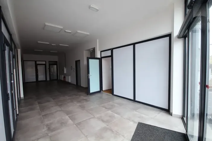 Pronájem obchodního prostoru, Kuřim, Tyršova, 31 m2