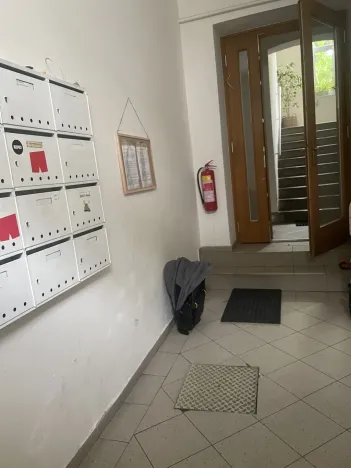 Pronájem bytu 2+1, Praha - Břevnov, Na Petynce, 47 m2