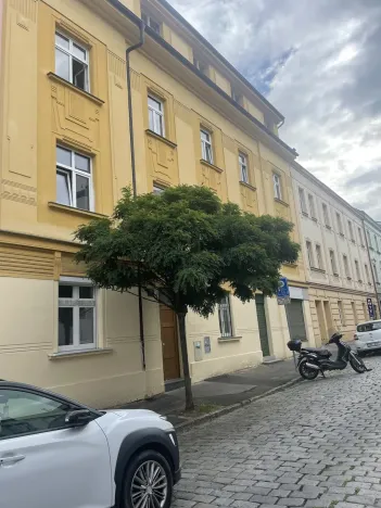 Pronájem bytu 2+1, Praha - Břevnov, Na Petynce, 47 m2