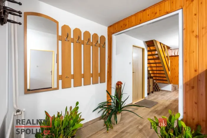 Prodej rodinného domu, Bochov, Lipová, 202 m2