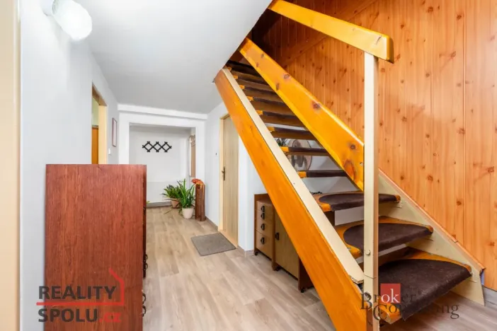 Prodej rodinného domu, Bochov, Lipová, 202 m2