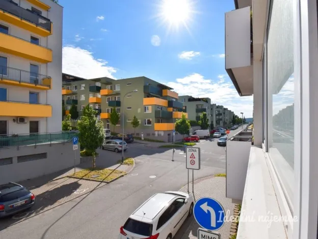 Pronájem bytu 1+kk, Brno - Žebětín, Chudčická, 30 m2