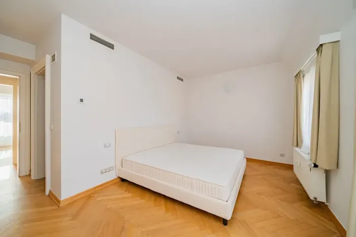 Pronájem bytu 5+1, Praha - Malá Strana, Újezd, 286 m2