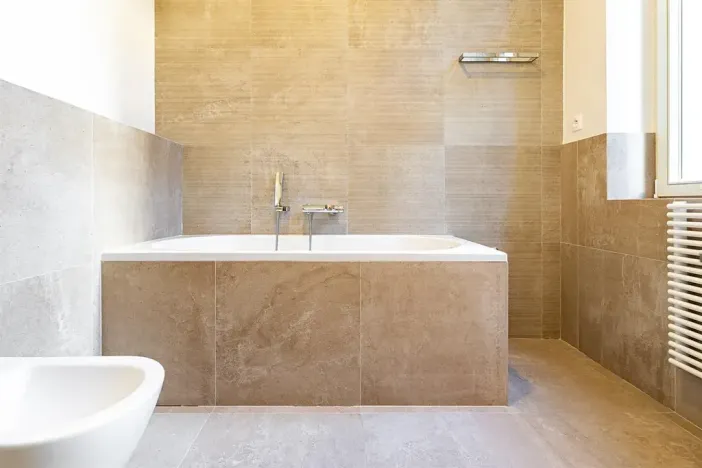 Pronájem bytu 3+1, Praha - Nové Město, Bolzanova, 93 m2