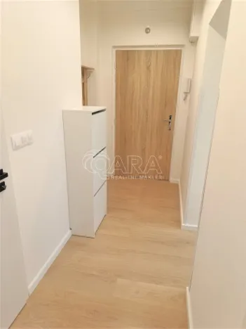 Pronájem bytu 2+kk, Praha, Na Pankráci, 47 m2