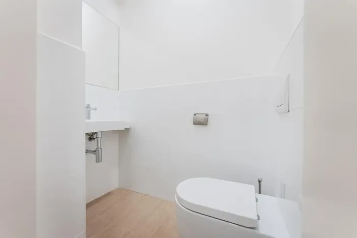 Pronájem bytu 2+kk, Praha - Bubeneč, Šmeralova, 51 m2