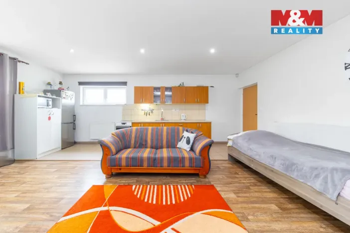 Prodej obchodního prostoru, Čebín, 500 m2