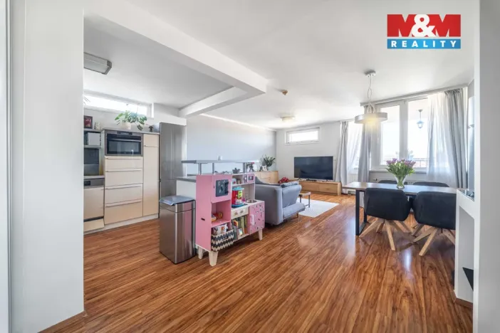 Prodej bytu 4+kk, Králův Dvůr, 89 m2