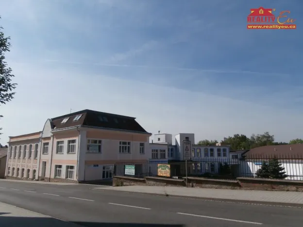 Pronájem skladu, Červený Kostelec, 17. listopadu, 1000 m2