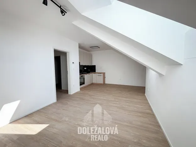 Pronájem bytu 1+kk, Třešť, Wolkerova, 38 m2
