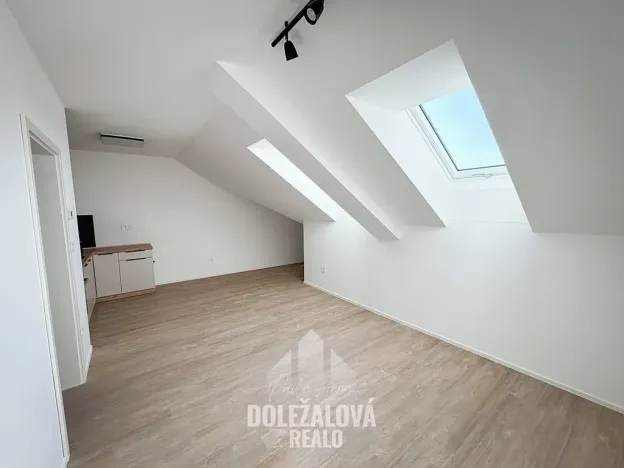 Pronájem bytu 1+kk, Třešť, Wolkerova, 38 m2