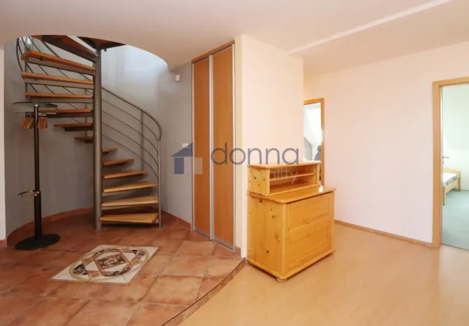 Pronájem bytu 5+kk, Praha, Jenštejnská, 175 m2