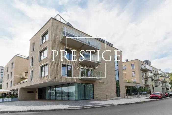 Pronájem bytu 2+kk, Praha - Smíchov, Kobrova, 81 m2