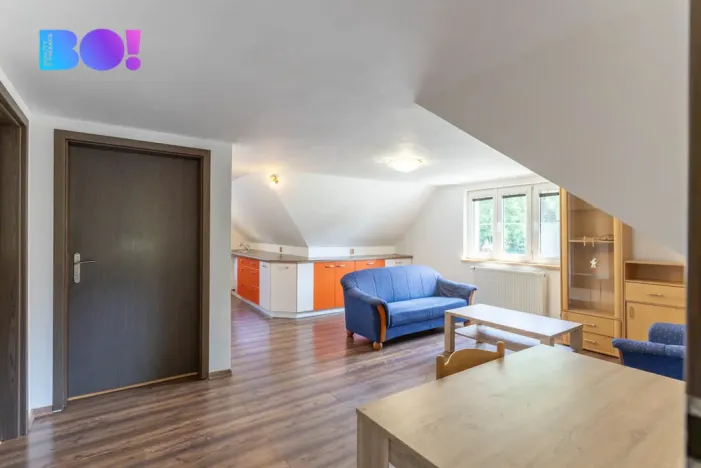 Pronájem bytu 3+kk, Řeka, 74 m2