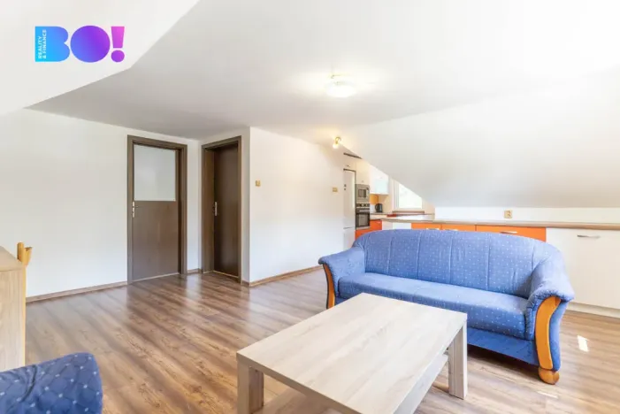 Pronájem bytu 3+kk, Řeka, 74 m2