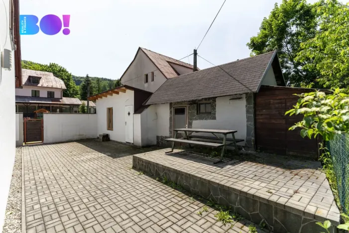 Pronájem bytu 3+kk, Řeka, 74 m2