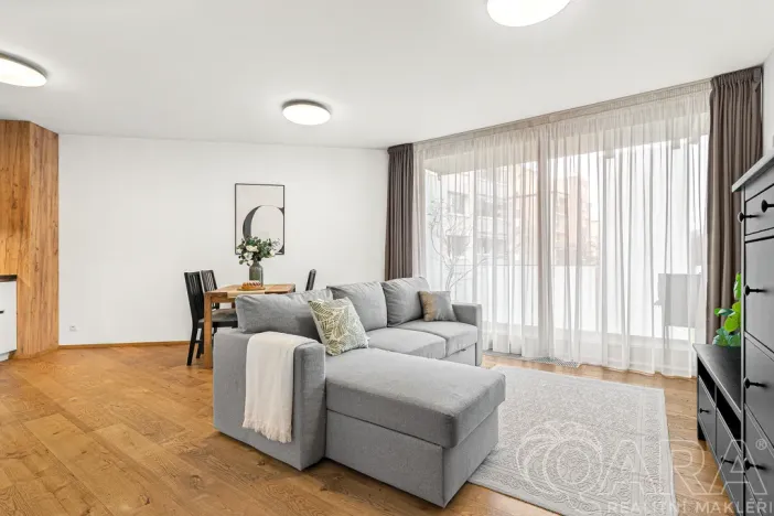 Prodej bytu 3+kk, Praha, Na Křtině, 82 m2