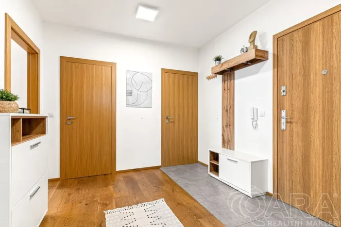 Prodej bytu 3+kk, Praha, Na Křtině, 82 m2