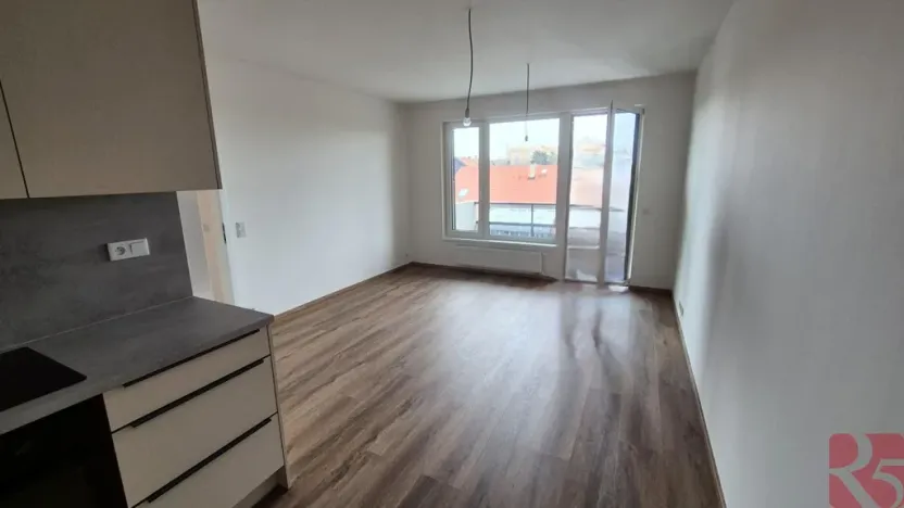 Pronájem bytu 2+kk, Praha - Kamýk, Hodkovická, 56 m2