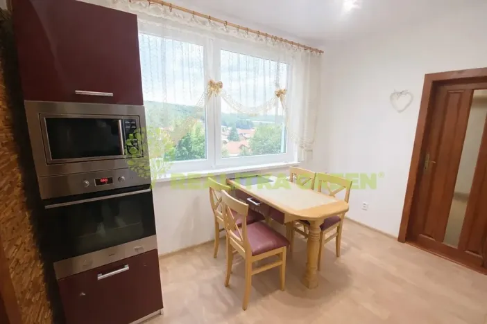 Pronájem bytu 3+1, Vsetín, U Huti, 73 m2