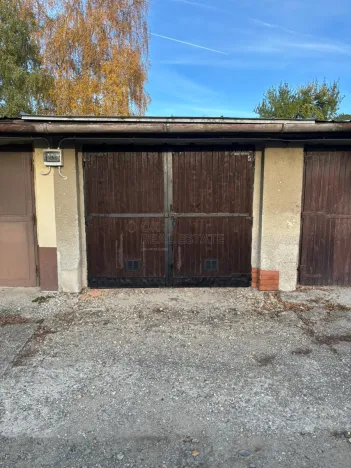 Prodej garáže, Hulín, Záhlinická, 25 m2