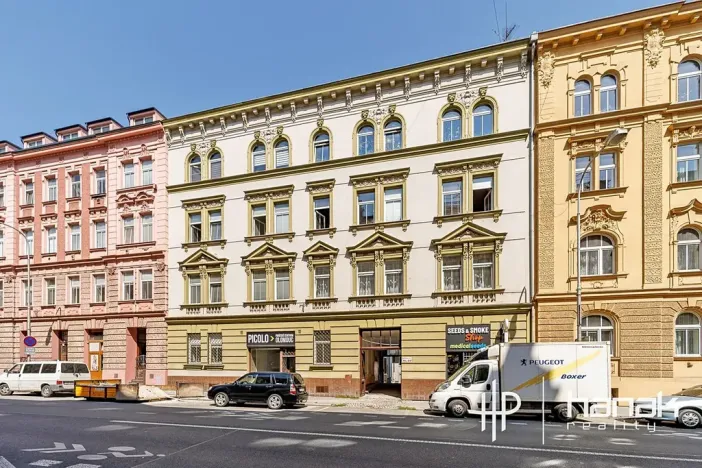 Prodej bytu 3+1, Olomouc, Komenského, 116 m2