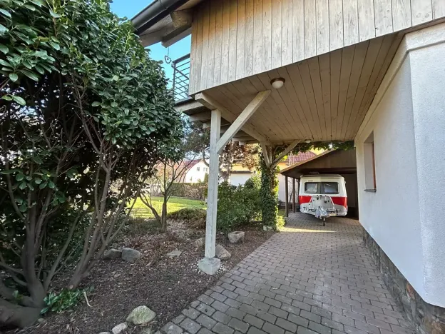 Pronájem rodinného domu, Praha - Horní Počernice, Běchorská, 145 m2