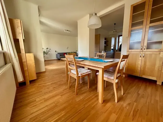 Pronájem rodinného domu, Praha - Horní Počernice, Běchorská, 145 m2