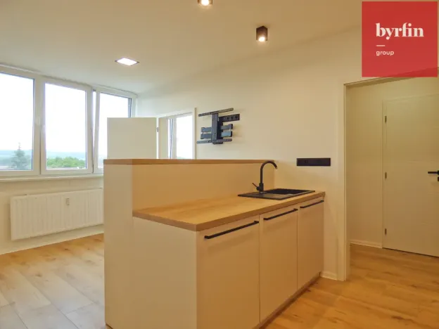 Pronájem bytu 2+kk, Opava, Hlavní, 38 m2