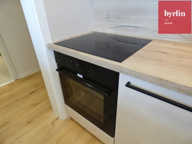 Pronájem bytu 2+kk, Opava, Hlavní, 38 m2