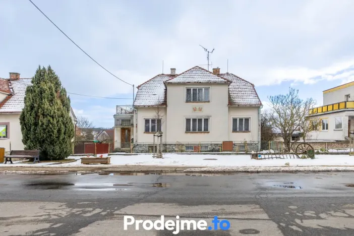 Prodej rodinného domu, Slatina, 213 m2