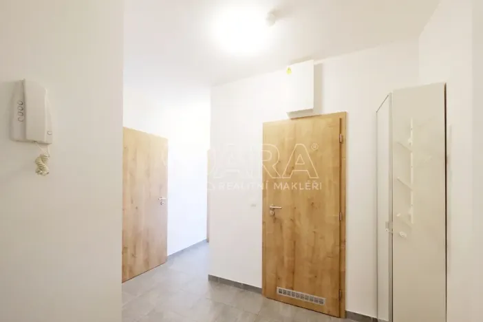 Pronájem bytu 2+kk, Praha - Hlubočepy, Miloše Havla, 54 m2