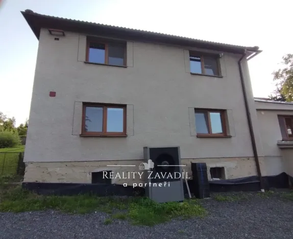 Pronájem rodinného domu, Hněvkovice - Nová Ves u Dolních Kralovic, 180 m2