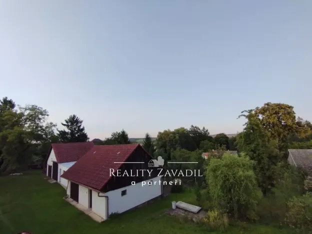Pronájem rodinného domu, Hněvkovice - Nová Ves u Dolních Kralovic, 180 m2