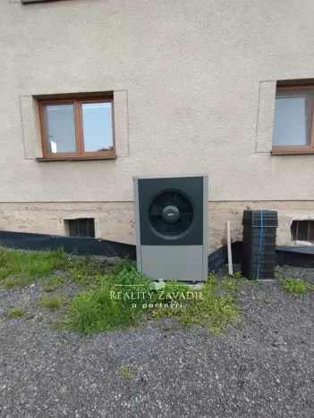 Pronájem rodinného domu, Hněvkovice - Nová Ves u Dolních Kralovic, 180 m2