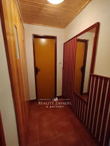 Pronájem rodinného domu, Hněvkovice - Nová Ves u Dolních Kralovic, 180 m2