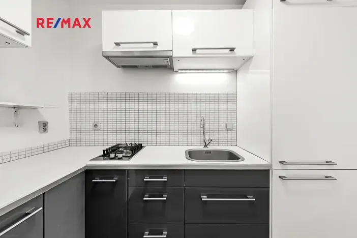 Prodej bytu 2+kk, Praha - Dejvice, K Matěji, 48 m2