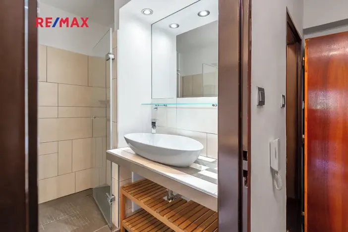 Prodej bytu 2+kk, Praha - Dejvice, K Matěji, 48 m2