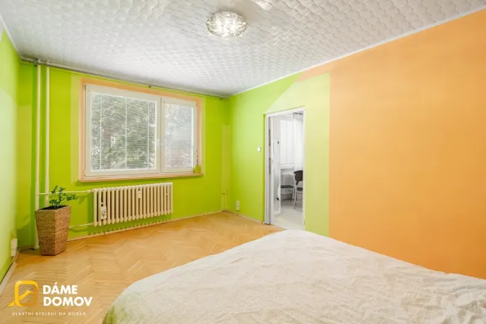 Prodej bytu 2+1, Vsetín, Ohrada, 55 m2