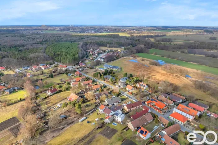 Prodej pozemku pro bydlení, Sezemice - Veská, 1150 m2