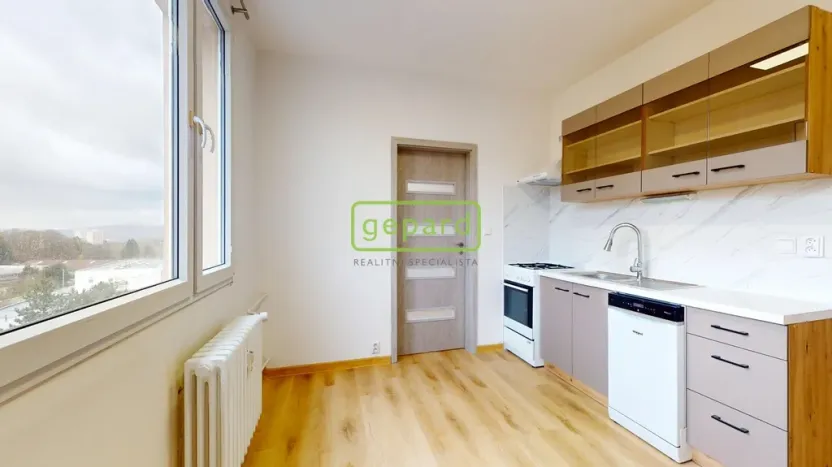 Pronájem bytu 1+1, Ústí nad Labem, Kmochova, 36 m2