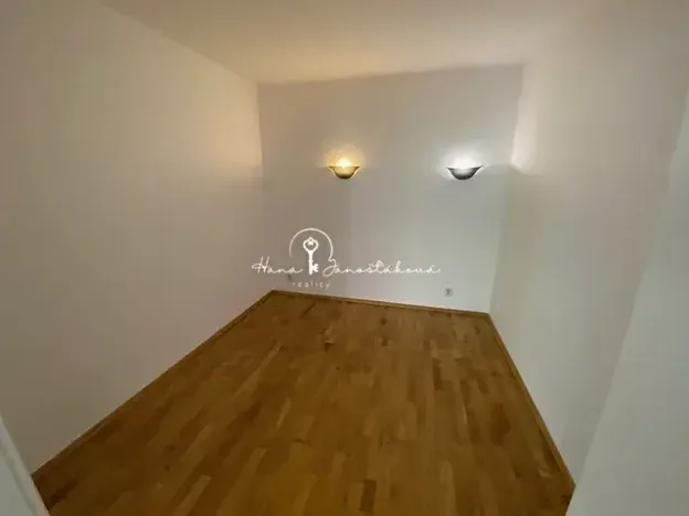 Prodej bytu 2+kk, České Budějovice, Holečkova, 54 m2